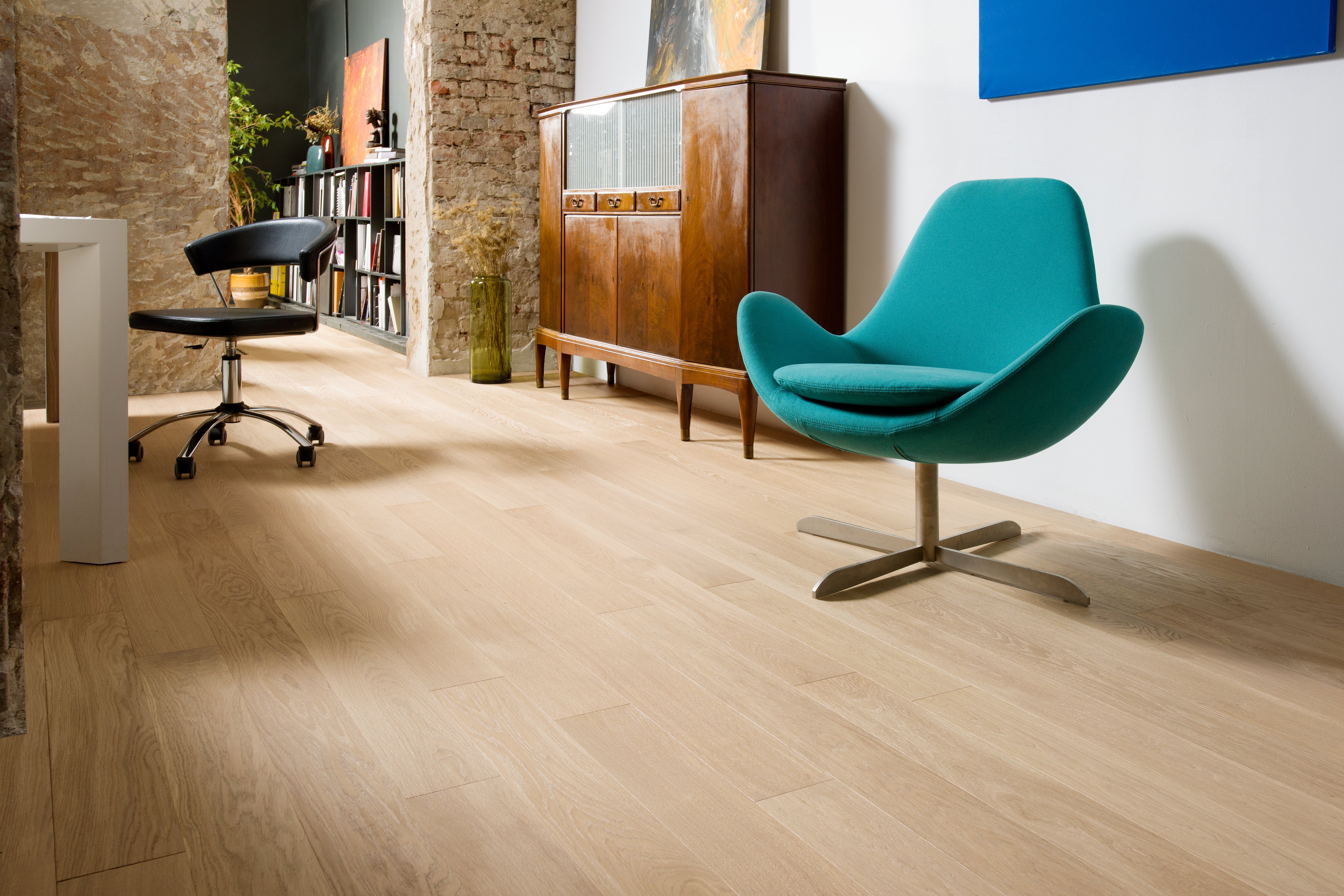 VANILLA BRUSHED AND OILED $12.80/Sqft