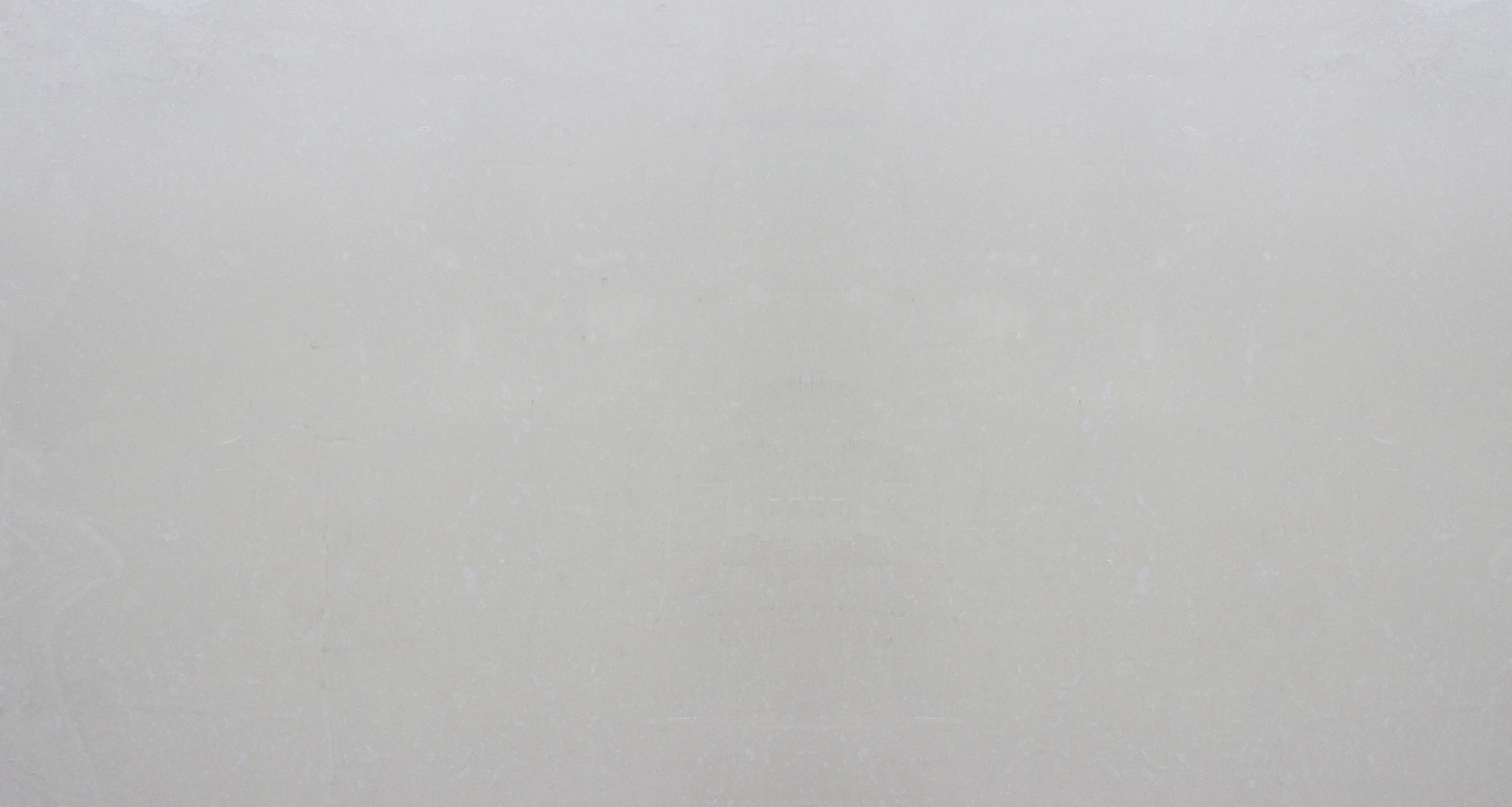CS 1697 Misty Alabaster